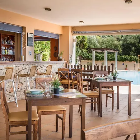 Diana Lejlighedshotel Mousata