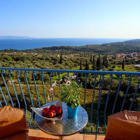 Diana 아파트호텔 Mousata