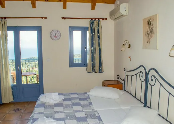 Diana Aparthotel Mousata