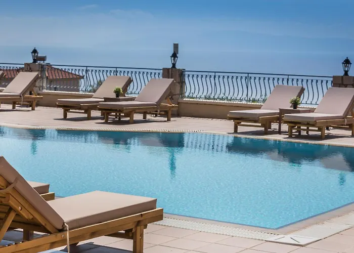 Aparthotel Diana Mousata